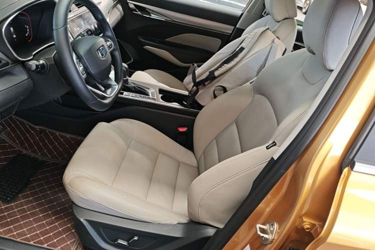 Used Geely Auto Binray 2018 14T CVT Binyi Edition Left Front Seat