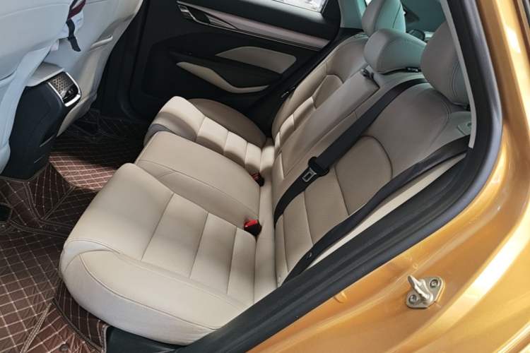 Used Geely Auto Binray 2018 14T CVT Binyi Edition Left Rear Seat