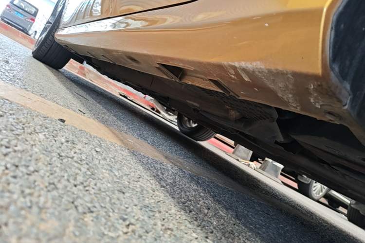 Used Geely Auto Binray 2018 14T CVT Binyi Edition Left Side Sill