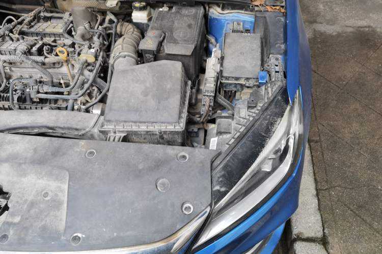 Used Geely Auto Binray 2019 200T Manual Binchi Edition Engine Bay Left
