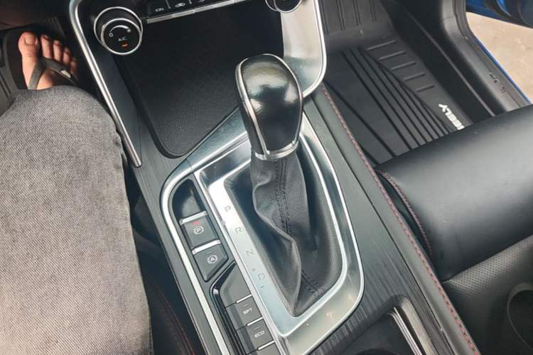 Used Geely Auto Binray 2019 200T DCT Binzhi Edition Gear Lever