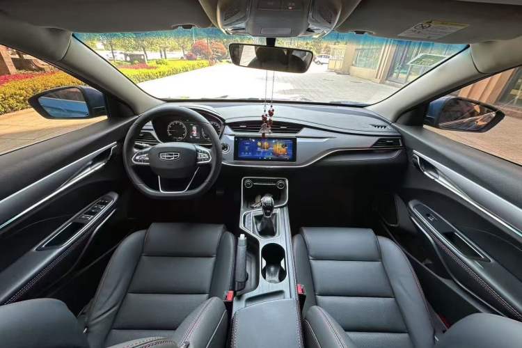 Used Geely Auto Binray 2019 200T Manual Binchi Edition Interior 1