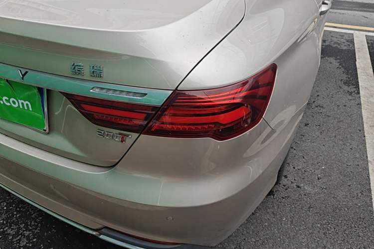 Used Geely Auto Binray 2019 200T DCT Brilliant Edition Exterior 3