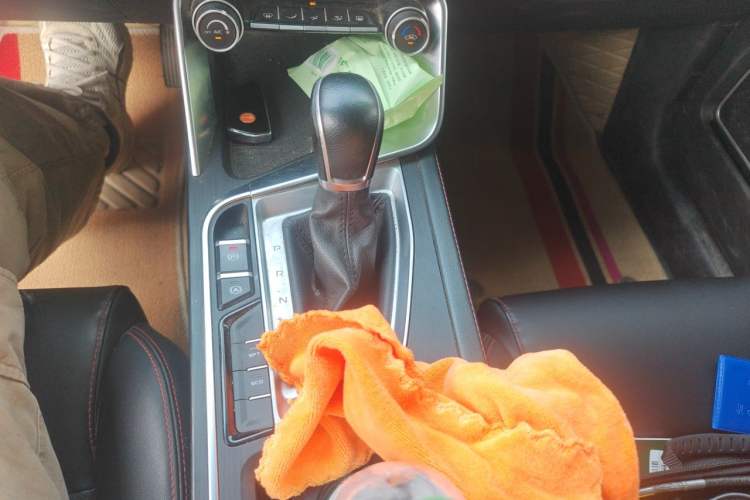 Used Geely Auto Binray 2019 200T DCT Binchi Edition Gear Lever