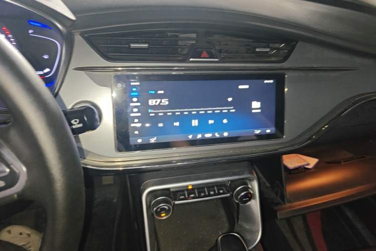 Used Geely Auto Binray 2019 200T DCT Binzhi Edition Audio And AC Panel