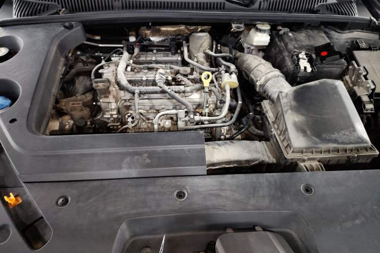 Used Geely Auto Binray 2019 200T DCT Binzhi Edition Engine Bay