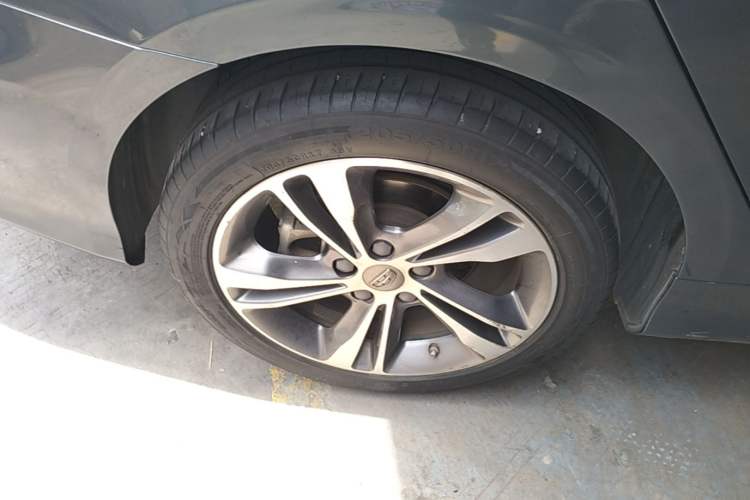 Used Geely Auto Binray 2019 200T DCT Binzhi Edition Exterior 2