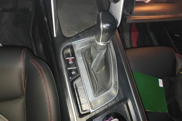 Used Geely Auto Binray 2019 200T DCT Binzhi Edition Gear Lever