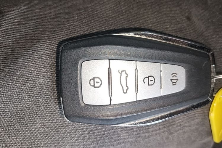 Used Geely Auto Binray 2019 200T DCT Binzhi Edition Interior 1