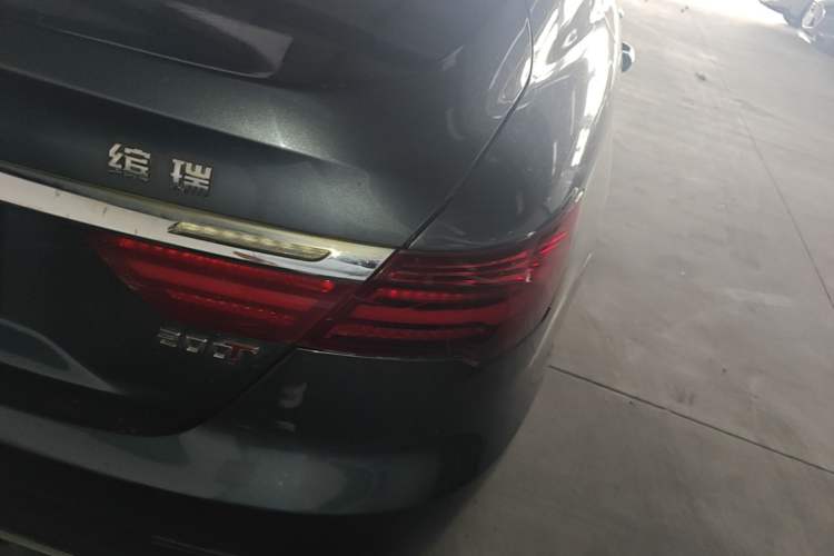 Used Geely Auto Binray 2019 200T DCT Binzhi Edition Right Rear Taillight