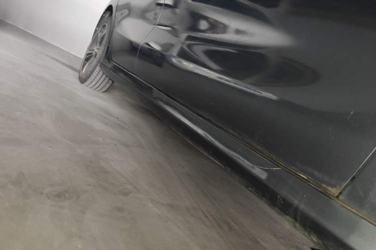 Used Geely Auto Binray 2019 200T DCT Binzhi Edition Right Side Sill