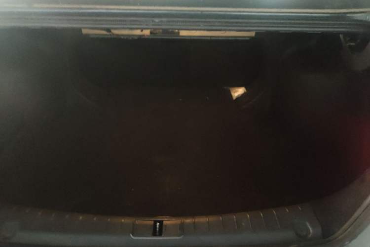 Used Geely Auto Binray 2019 200T DCT Binzhi Edition Trunk