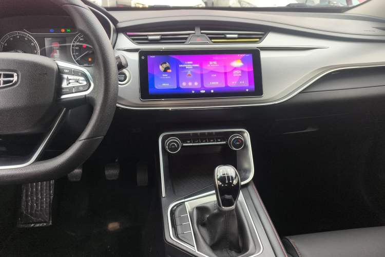 Used Geely Auto Binray 2019 200T Manual Binchi Edition Audio And AC Panel