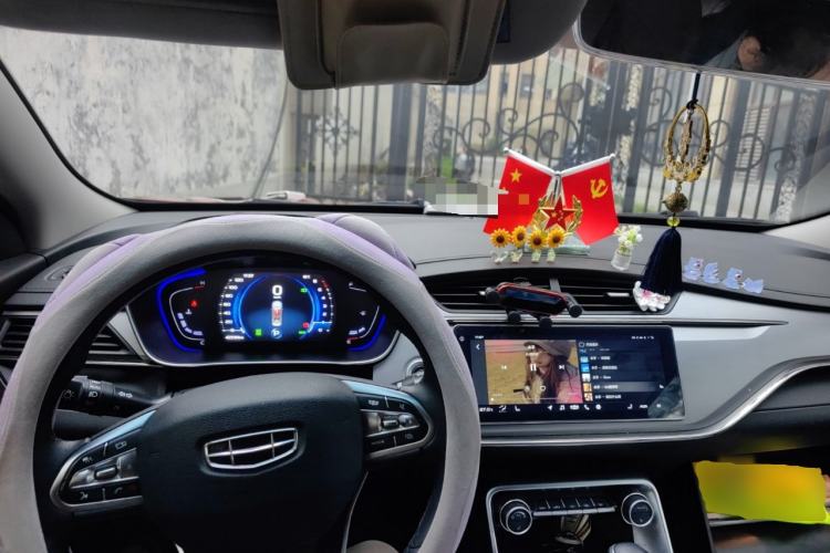 Used Geely Auto Binray 2019 200T DCT Brilliant Edition Center Console