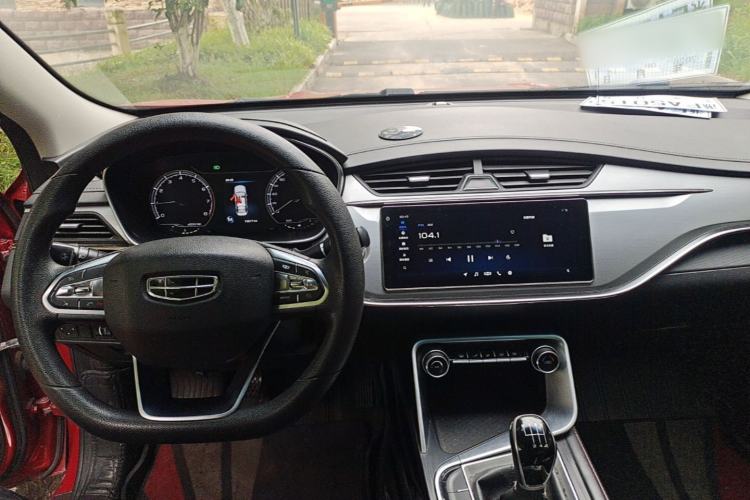 Used Geely Auto Binray 2019 200T Manual Binchi Edition Center Console
