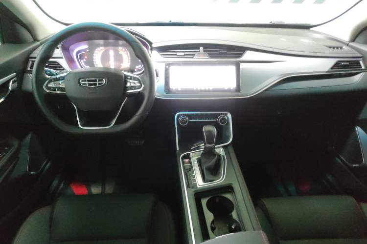 Used Geely Auto Binray 2019 200T DCT Binzhi Edition Center Console