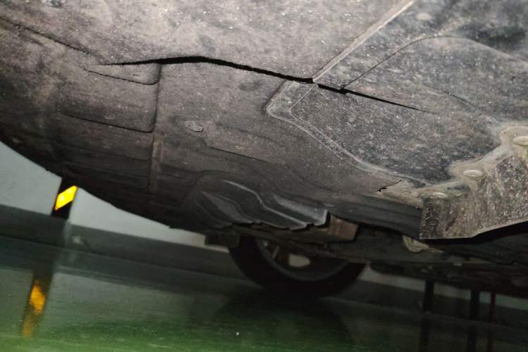 Used Geely Auto Binray 2019 200T DCT Binzhi Edition Chassis Front Left