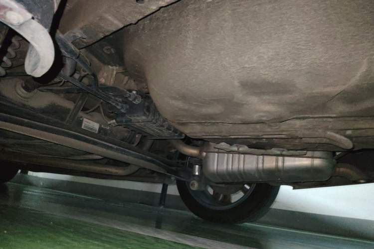 Used Geely Auto Binray 2019 200T DCT Binzhi Edition Chassis Rear Left