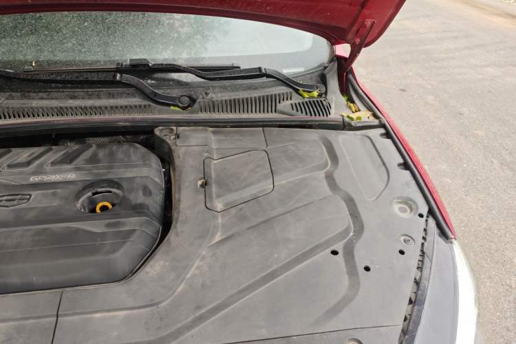 Used Geely Auto Binray 2019 200T DCT Brilliant Edition Engine Bay Left