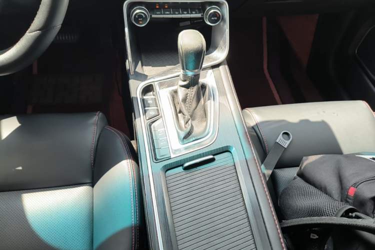 Used Geely Auto Binray 2019 200T DCT Binzhi Edition Gear Lever