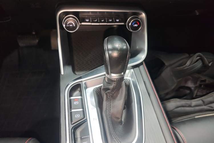 Used Geely Auto Binray 2019 200T DCT Binchi Edition Gear Lever