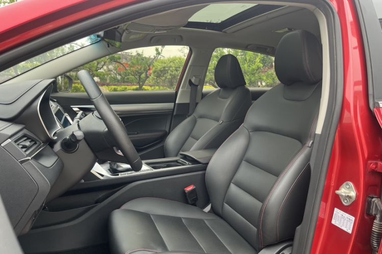 Used Geely Auto Binray 2019 200T DCT Binchi Edition Interior 5