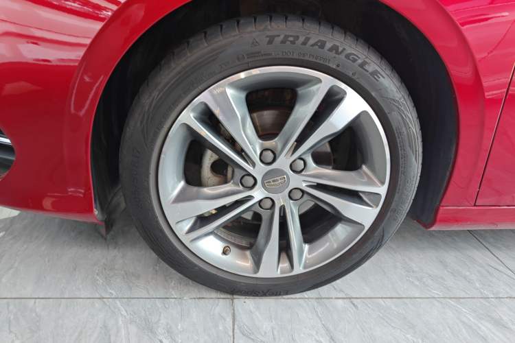 Used Geely Auto Binray 2019 200T DCT Brilliant Edition Left Front Wheel Hub