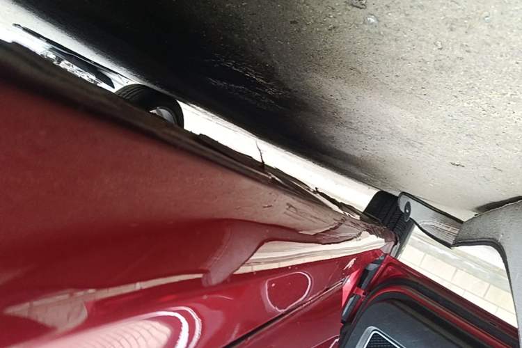 Used Geely Auto Binray 2019 200T DCT Brilliant Edition Left Side Sill