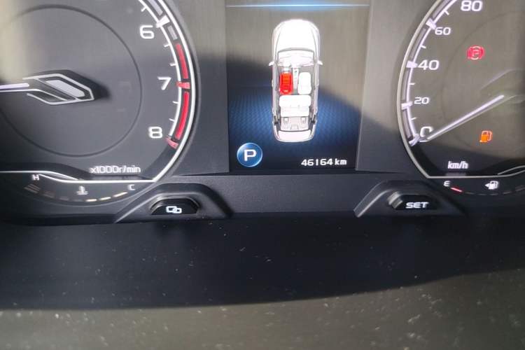 Used Geely Auto Binray 2019 200T DCT Binchi Edition Odometer Close Up