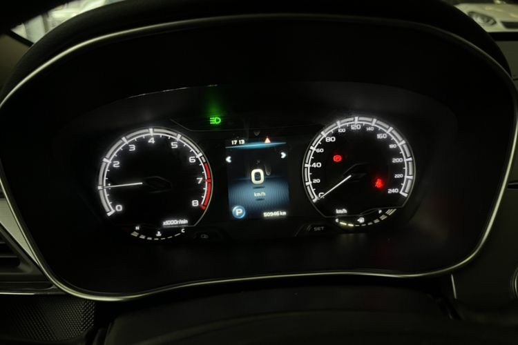 Used Geely Auto Binray 2019 200T DCT Binchi Edition Odometer Close Up