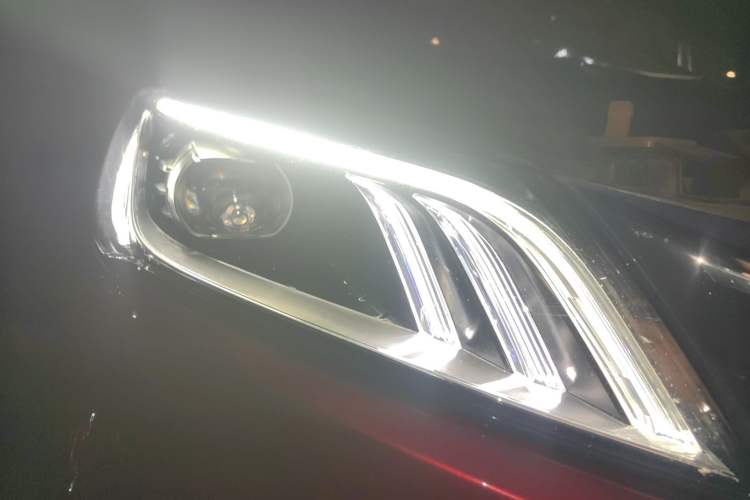 Used Geely Auto Binray 2019 200T DCT Brilliant Edition Right Front Headlight