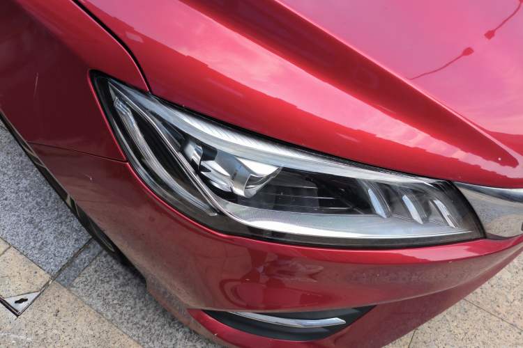 Used Geely Auto Binray 2019 200T DCT Binzhi Edition Right Front Headlight