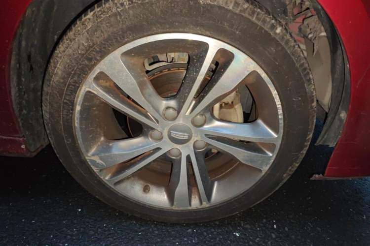 Used Geely Auto Binray 2019 200T DCT Binzhi Edition Right Front Wheel Hub