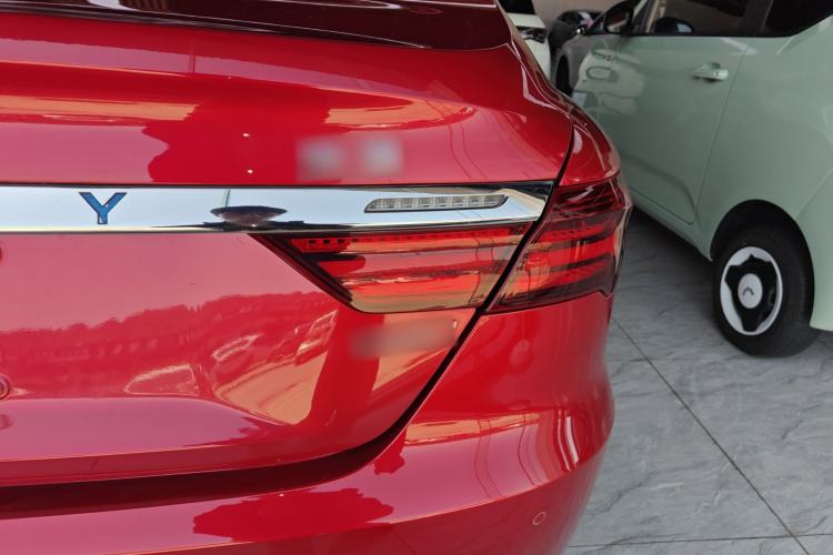Used Geely Auto Binray 2019 200T DCT Brilliant Edition Right Rear Taillight