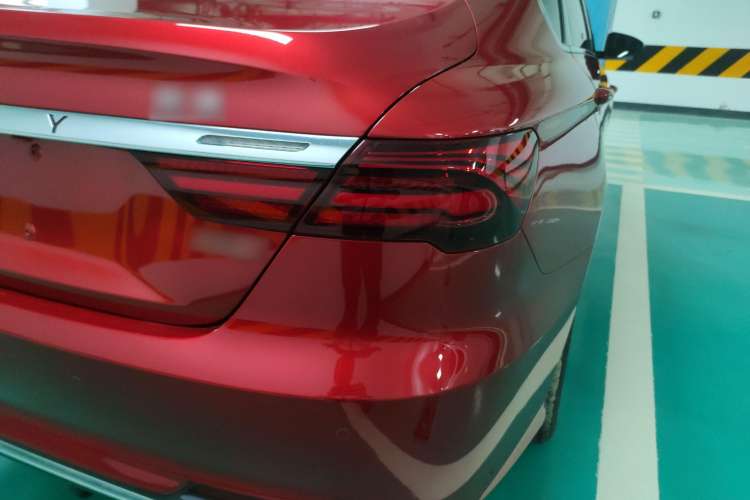 Used Geely Auto Binray 2019 200T DCT Binzhi Edition Right Rear Taillight