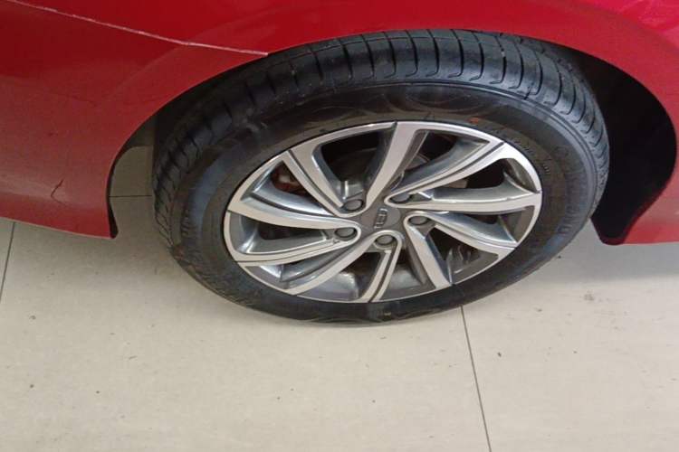 Used Geely Auto Binray 2019 200T DCT Binchi Edition Right Rear Wheel Hub