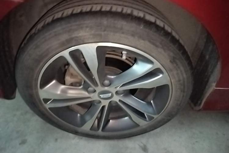 Used Geely Auto Binray 2019 200T DCT Binzhi Edition Right Rear Wheel Hub