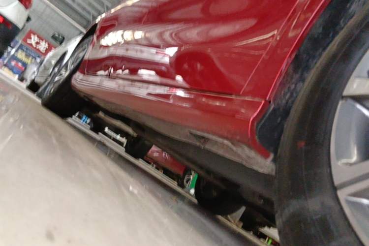 Used Geely Auto Binray 2019 200T DCT Binchi Edition Right Side Sill