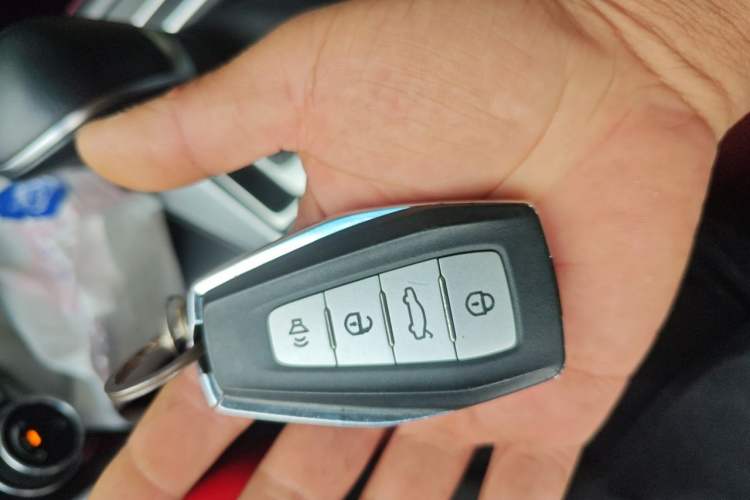 Used Geely Auto Binray 2019 200T DCT Brilliant Edition Vehicle Key