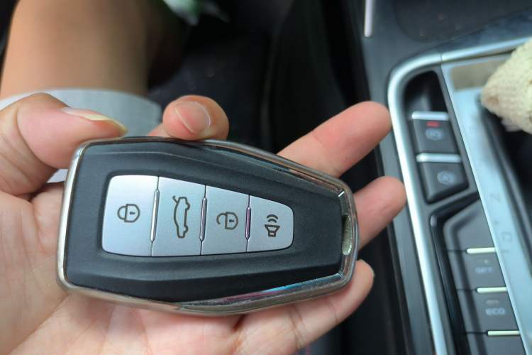 Used Geely Auto Binray 2019 200T DCT Binzhi Edition Vehicle Key