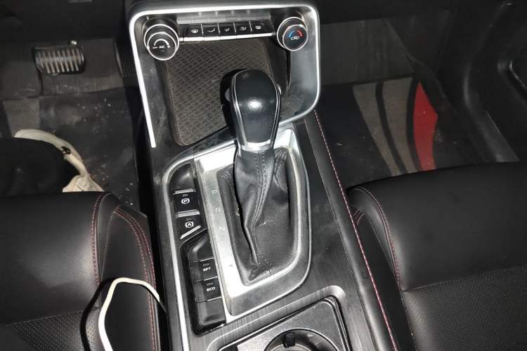 Used Geely Auto Binray 2019 200T DCT Binchi Edition Gear Lever