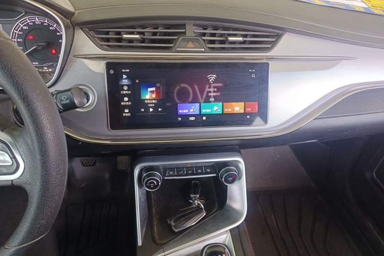 Used Geely Auto Binray 2019 200T Manual Binchi Edition Audio And AC Panel