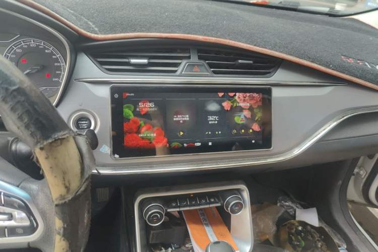Used Geely Auto Binray 2019 200T DCT Binchi Edition Audio And AC Panel
