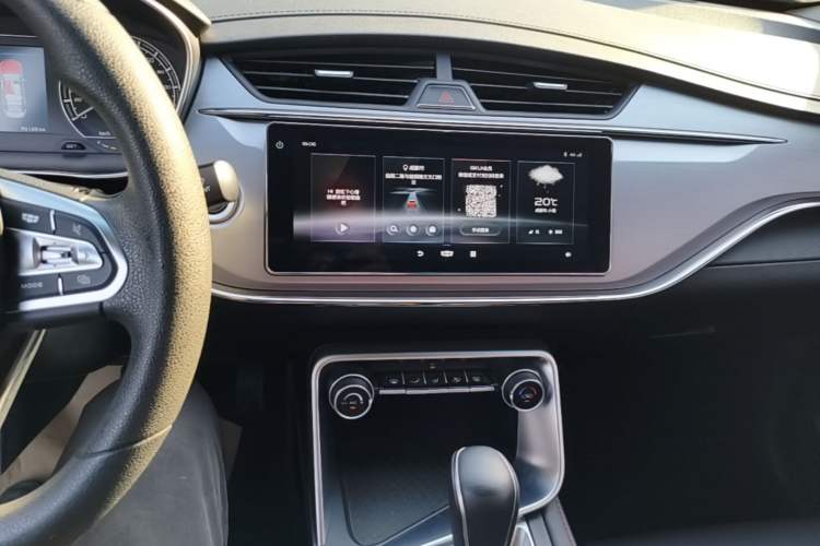 Used Geely Auto Binray 2019 200T DCT Binchi Edition Audio And AC Panel