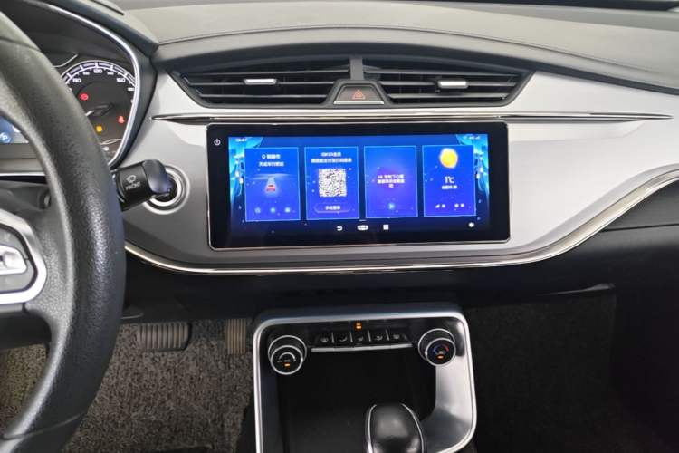 Used Geely Auto Binray 2019 200T DCT Binchi Edition Audio And AC Panel
