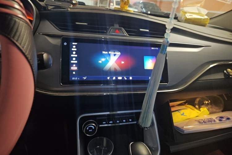 Used Geely Auto Binray 2019 200T DCT Binzhi Edition Audio And AC Panel