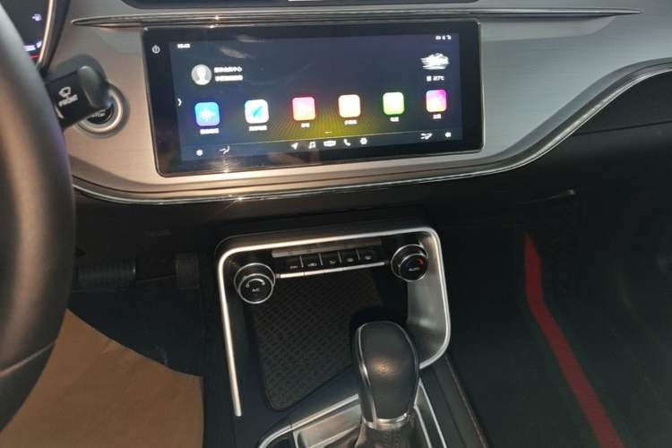 Used Geely Auto Binray 2019 200T DCT Binzhi Edition Audio And AC Panel