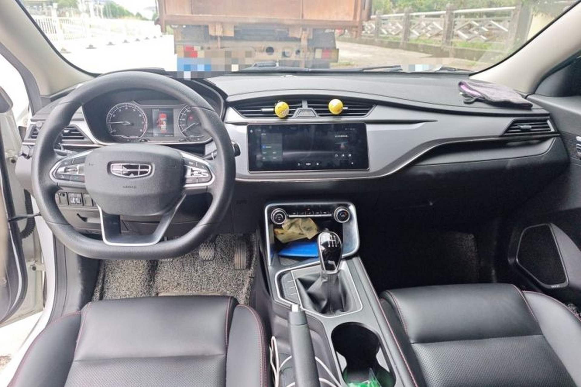 Used Geely Auto Binray 2019 200T Manual Binchi Edition Center Console