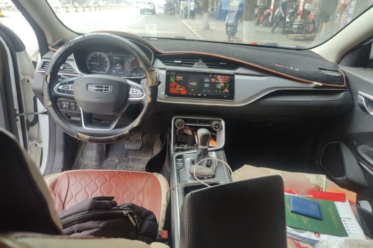 Used Geely Auto Binray 2019 200T DCT Binchi Edition Center Console
