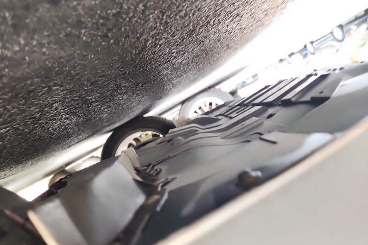 Used Geely Auto Binray 2019 200T DCT Binzhi Edition Chassis Front